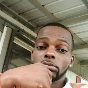 Meet your Posher, Nicholas